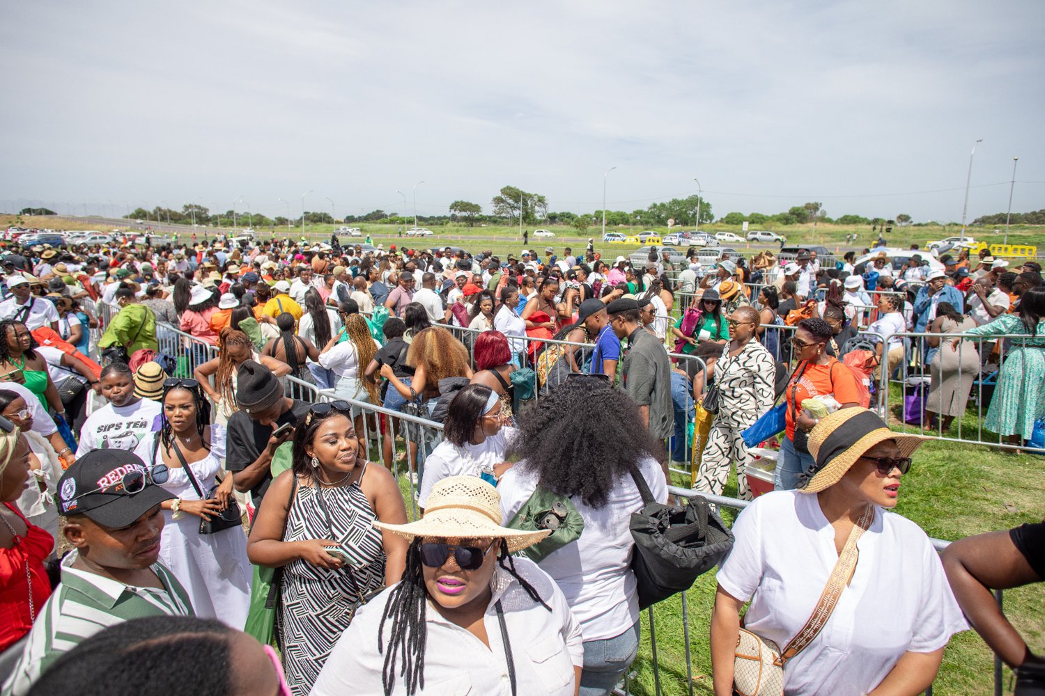 Friends and families enjoying an outdoor Thikho Events picnic